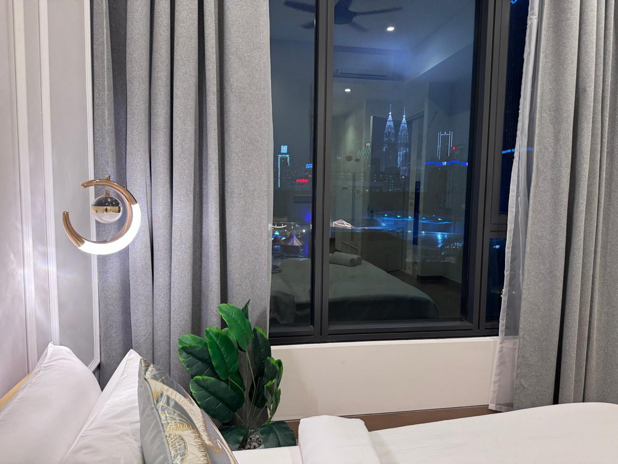 Infinity Pool Suite Bukit Bintang Lalaport Bbcc Kuala Lumpur Exteriör bild