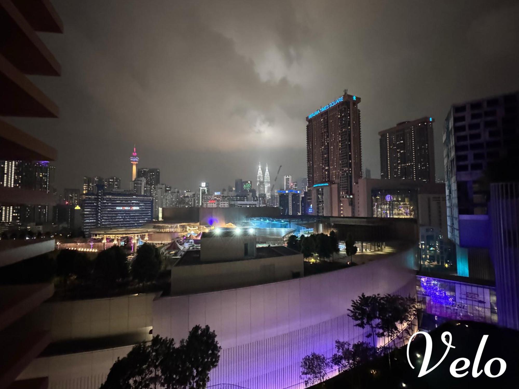 Infinity Pool Suite Bukit Bintang Lalaport Bbcc Kuala Lumpur Exteriör bild
